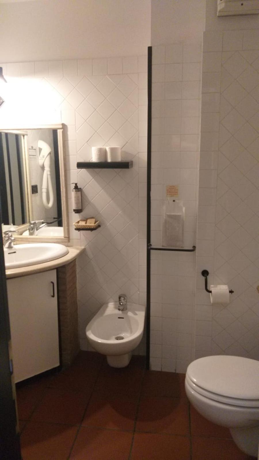 LH Albergo Il Picchio Pescasseroli Esterno foto
